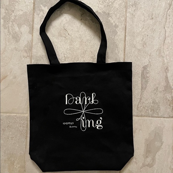 Seventeen - Picture 1 of 1